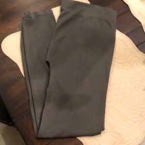 Hue Perfectly Soft & Silk Stretch Leggings to wear under big tops, tanks, etc.